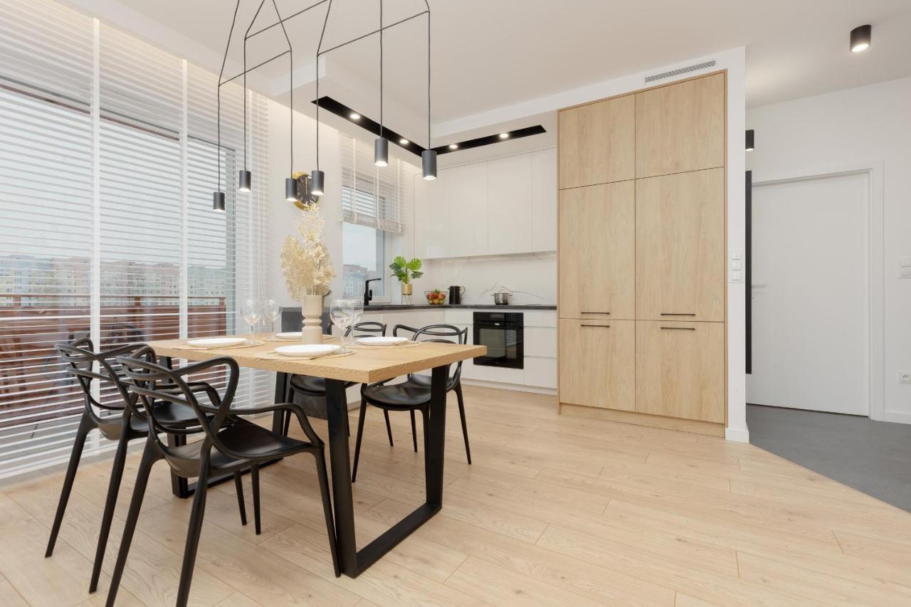 Loft Apartment With Parking In Warsaw By Noclegi Renters Esterno foto